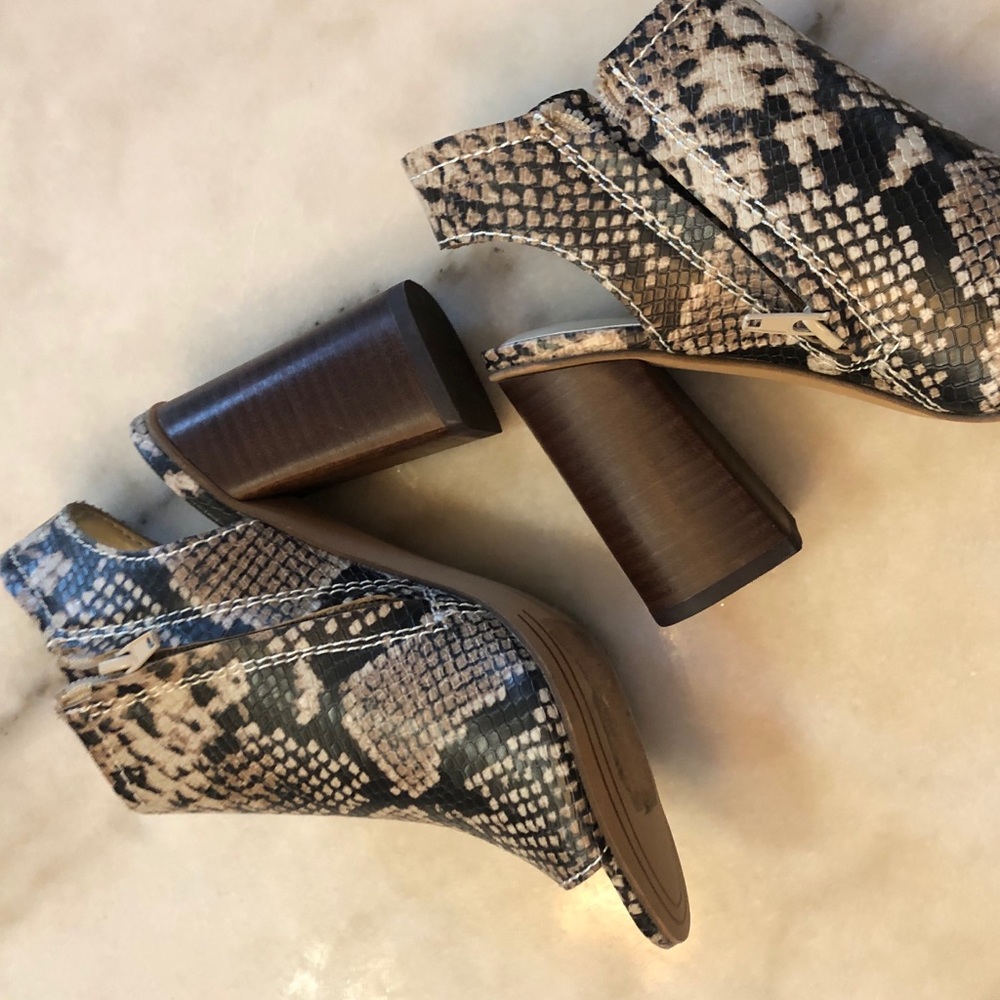 Treasure & Bond | snake print open toe block heels